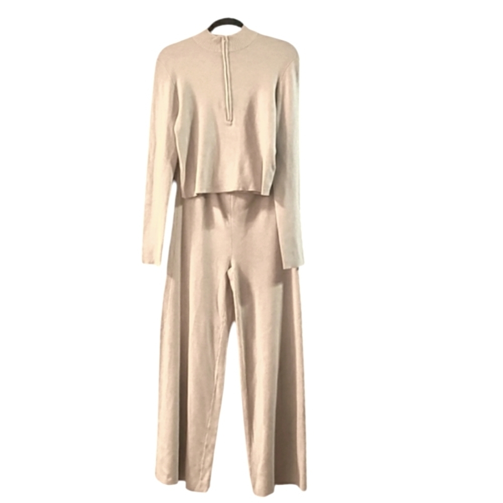 NWT Women's House of Harlow 1960 two pieces set, Size L